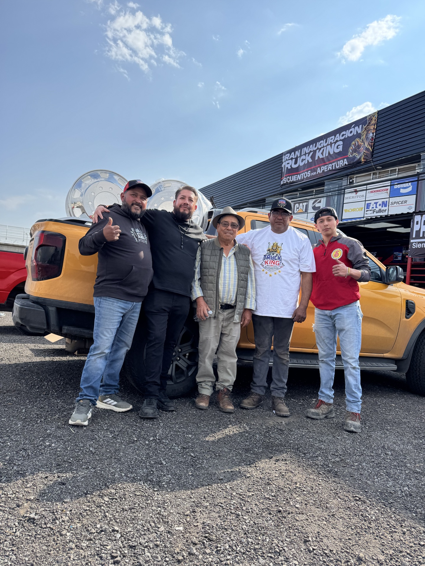 Equipo Truck King en la gran inauguración